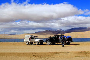 Leh Ladakh Car Tour
