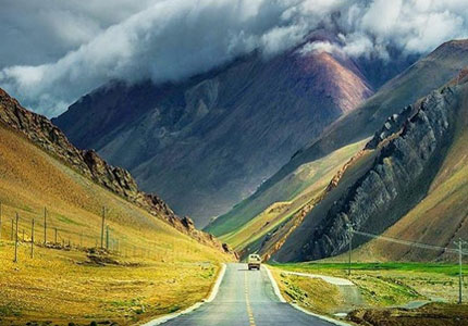 Leh Ladakh Cab Booking