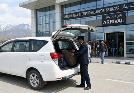 Srinagar Airport Car Rental